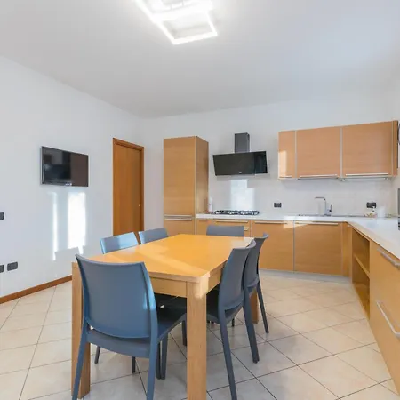 La Casa Di Daisy Zero Branco